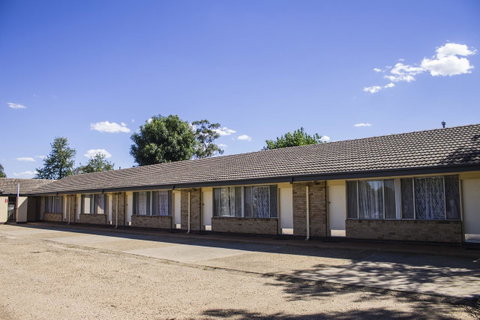 Allonville Gardens Motel - St Kilda Accommodation 12