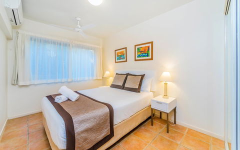 The Cove Yamba - St Kilda Accommodation 32