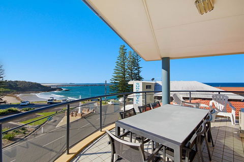 The Cove Yamba - St Kilda Accommodation 10