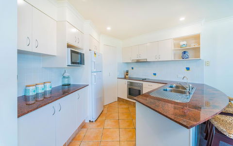 The Cove Yamba - St Kilda Accommodation 18