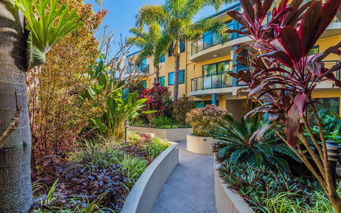 The Cove Yamba - St Kilda Accommodation 26