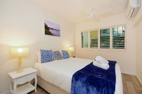 The Cove Yamba - St Kilda Accommodation 2