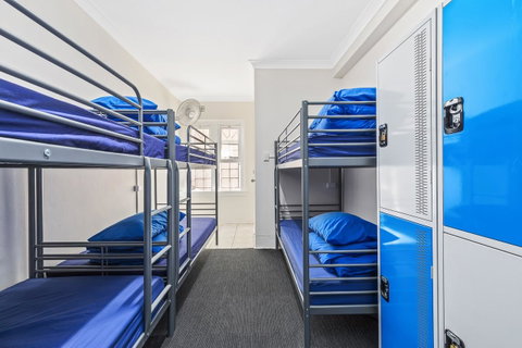 Ady's Place Backpackers, Sydney - St Kilda Accommodation 13