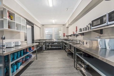 Ady's Place Backpackers, Sydney - St Kilda Accommodation 9