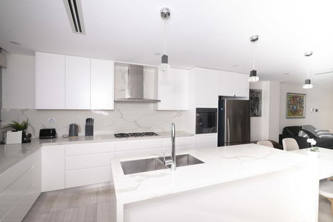 Luxury Villa Darlington - Vine - St Kilda Accommodation 44