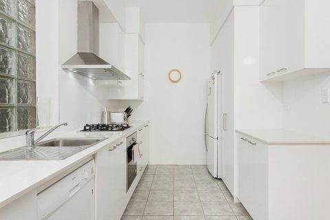 Coogee Family Home CO19 - St Kilda Accommodation 4