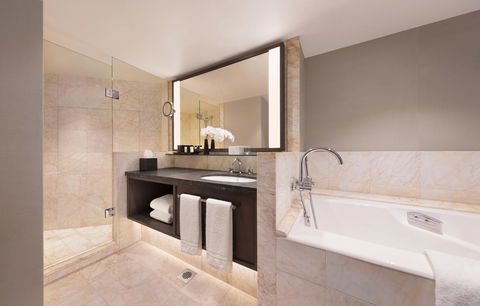 Four Seasons Hotel Sydney - St Kilda Accommodation 8