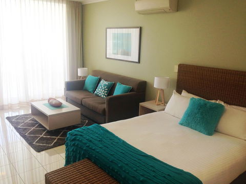 BASE Holidays - Ettalong Beach Premium Apartments - St Kilda Accommodation 34