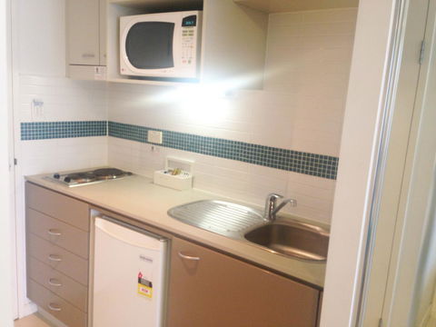 BASE Holidays - Ettalong Beach Premium Apartments - St Kilda Accommodation 23