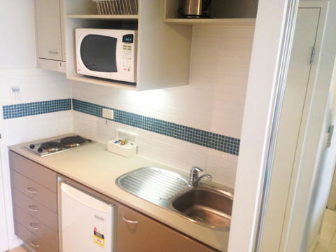 BASE Holidays - Ettalong Beach Premium Apartments - St Kilda Accommodation 25