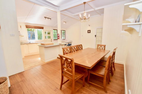 Dangal Gardens - St Kilda Accommodation 12