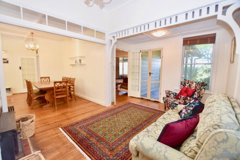 Dangal Gardens - St Kilda Accommodation 11