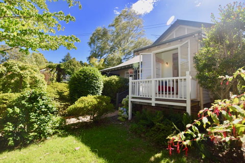 Dangal Gardens - St Kilda Accommodation 4