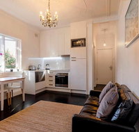 BONDI BEACH PRIME 1 Bedroom  Sunroom - St Kilda Accommodation