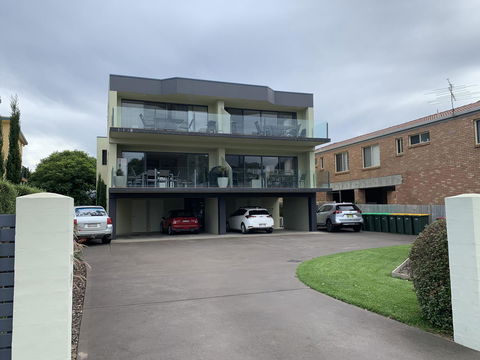 Seachange 3 - St Kilda Accommodation 8