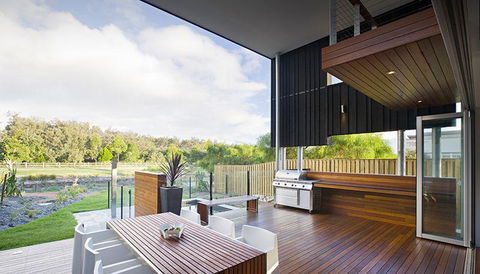 Casuarina Beachfront House - Hostie Properties - St Kilda Accommodation 26