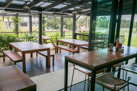 Alpha Hotel Eastern Creek - St Kilda Accommodation 8
