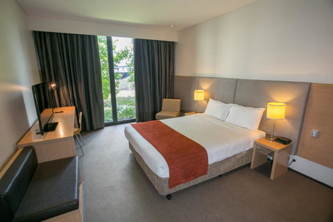 Alpha Hotel Eastern Creek - St Kilda Accommodation 32