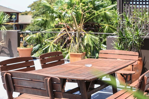 Little Coogee Hotel - St Kilda Accommodation 4
