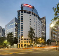 Travelodge Hotel Sydney - St Kilda Accommodation