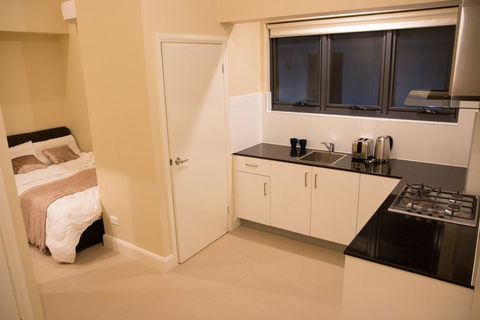 T&M HOUSE - St Kilda Accommodation 20