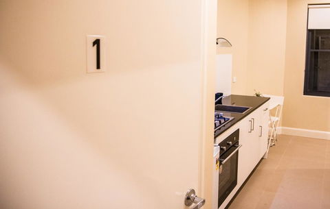 T&M HOUSE - St Kilda Accommodation 23