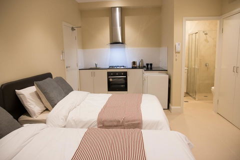 T&M HOUSE - St Kilda Accommodation 36