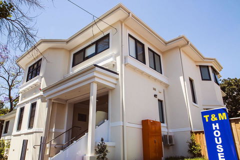 T&M HOUSE - St Kilda Accommodation 40