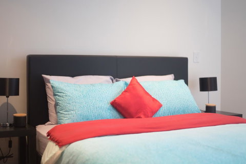 Bondi Junction Apartments - St Kilda Accommodation 3