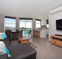 Gorgeous Coogee Views 2 beds WT21 - St Kilda Accommodation