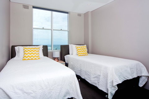Gorgeous Coogee Views 2 Beds WT21 - St Kilda Accommodation 10