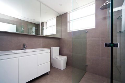 Gorgeous Coogee Views 2 Beds WT21 - St Kilda Accommodation 11