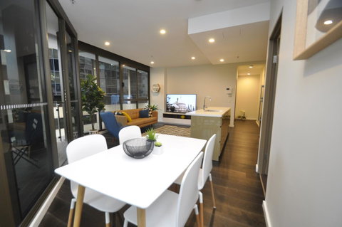 Orange Stay Sydney CBD - St Kilda Accommodation 3