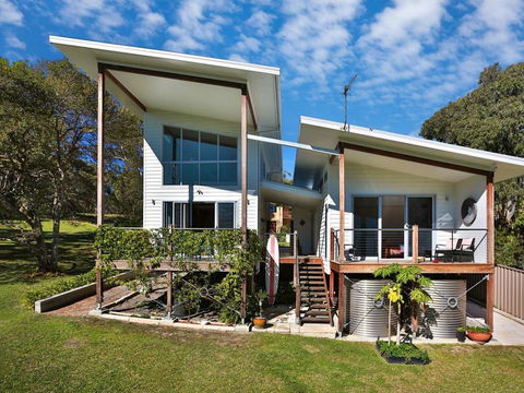 Drifted Away - St Kilda Accommodation 2