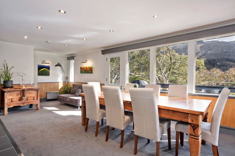 Pure Chalet Thredbo - St Kilda Accommodation 18