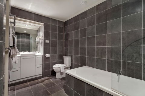 Pure Chalet Thredbo - St Kilda Accommodation 13