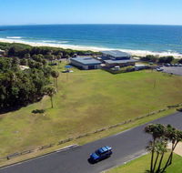 2 Cliff Road - St Kilda Accommodation