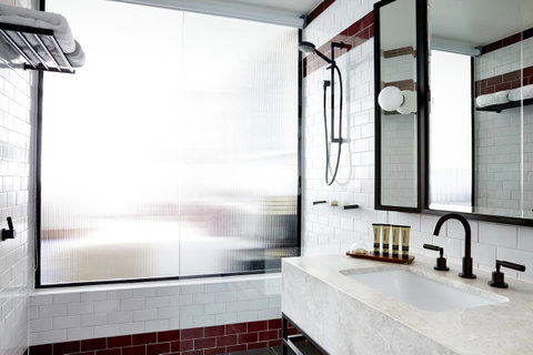 Kimpton Margot Sydney, An IHG Hotel - St Kilda Accommodation 11