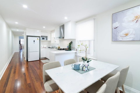 The Rocksberry - St Kilda Accommodation 18
