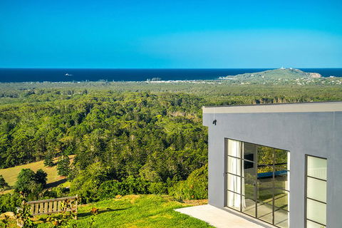 Sundays At Byron - St Kilda Accommodation 1