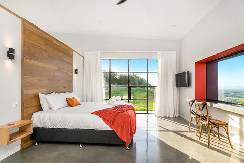 Sundays At Byron - St Kilda Accommodation 11
