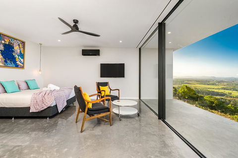 Sundays At Byron - St Kilda Accommodation 22