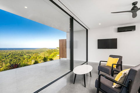 Sundays At Byron - St Kilda Accommodation 28