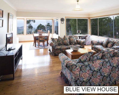 Villa Blue - St Kilda Accommodation 1