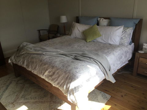 Caledonia Cottage - St Kilda Accommodation 17