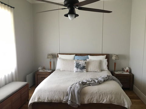 Caledonia Cottage - St Kilda Accommodation 3