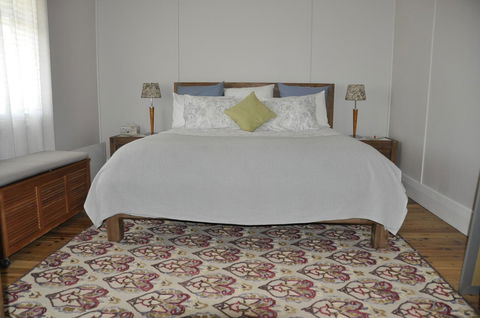 Caledonia Cottage - St Kilda Accommodation 21