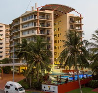 Cullen Bay Resorts - St Kilda Accommodation
