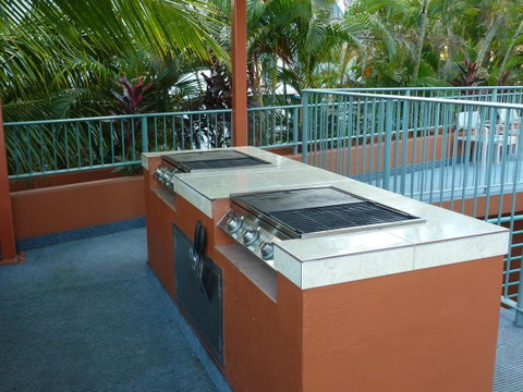 Cullen Bay Resorts - St Kilda Accommodation 17