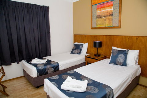 Cullen Bay Resorts - St Kilda Accommodation 8